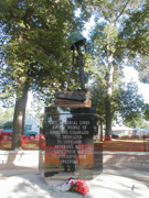 click sculpture image to view large screen-size